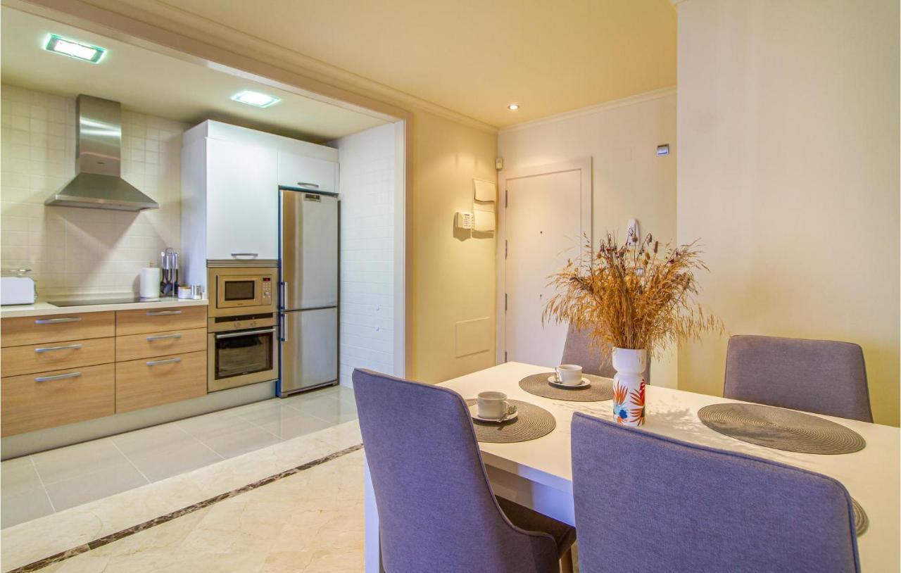 Apartment Amazing In Alcazares With Kitchen *